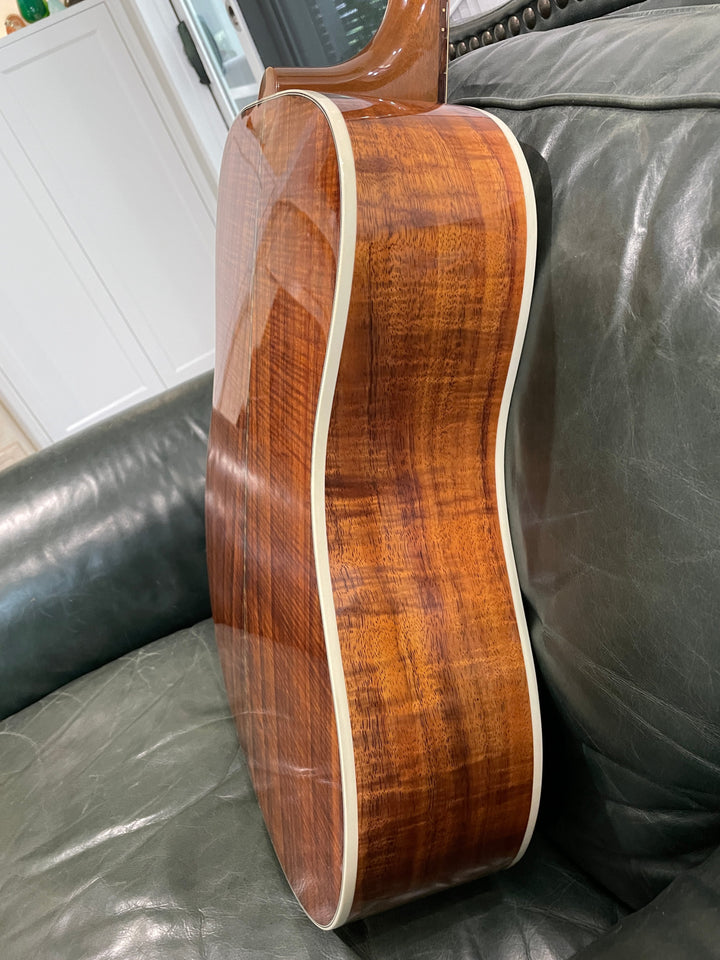 Gibson Custom Shop Song Bird Deluxe Acoustic